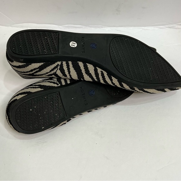 Rothys Zebra Print Flats 8.5 - Picture 5 of 12
